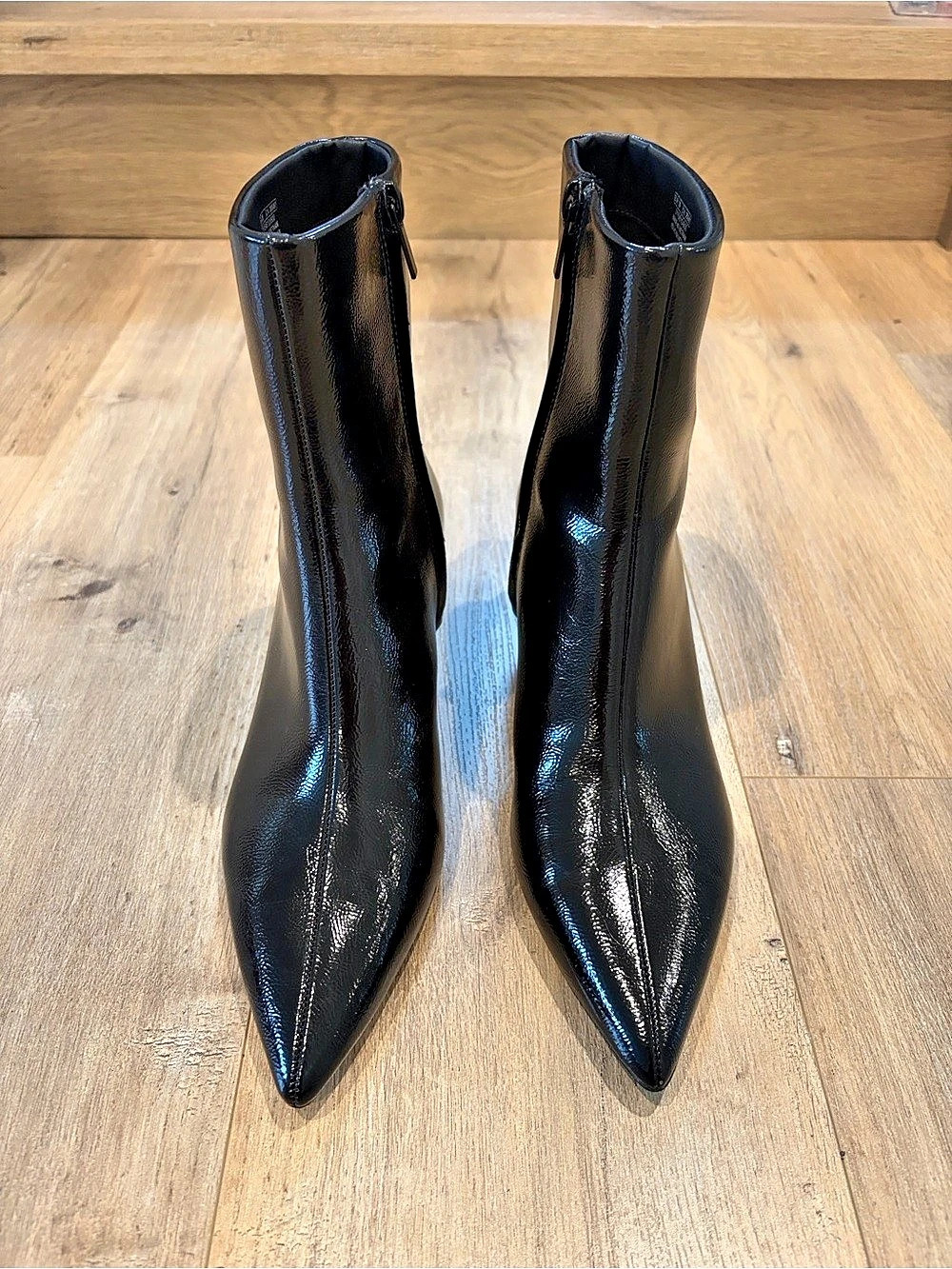 Black Pointed Toe Kitten Heel Boots EU 39